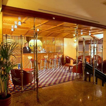 Templo & Hotel 4*
