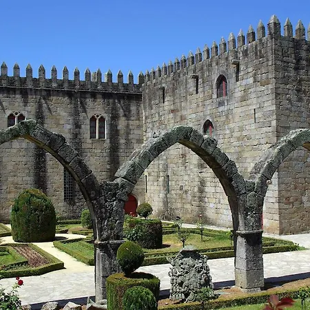 Templo & براغا